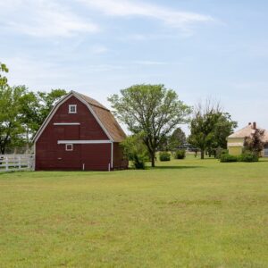 barn-4085983_1280